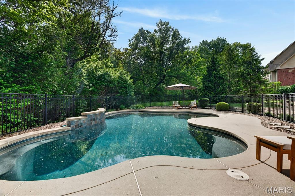2398 Spring Mill Woods