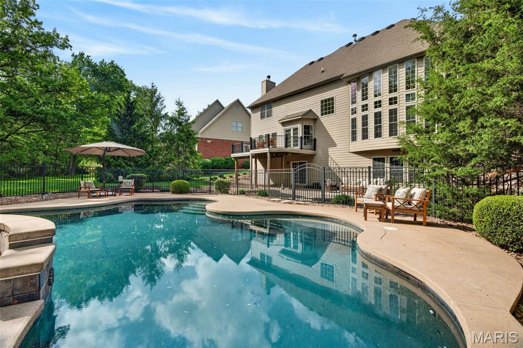 2398 Spring Mill Woods