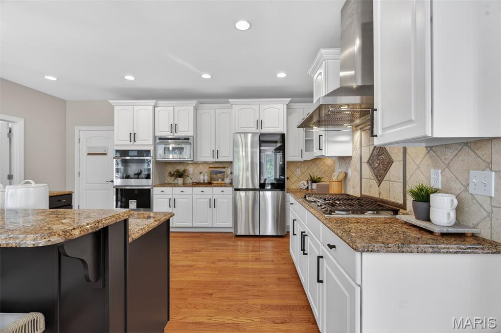 2398 Spring Mill Woods