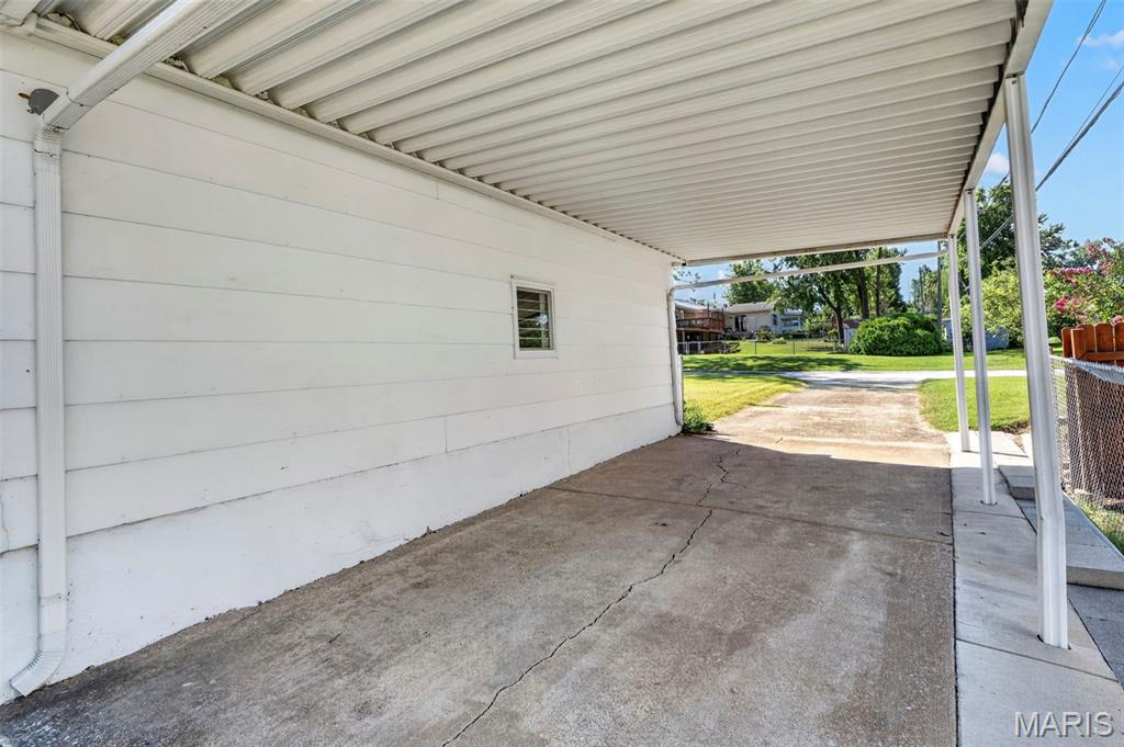 9835 Ione Lane