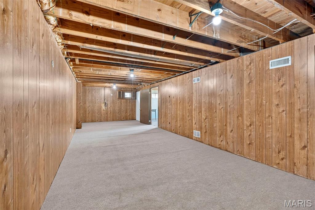 9835 Ione Lane