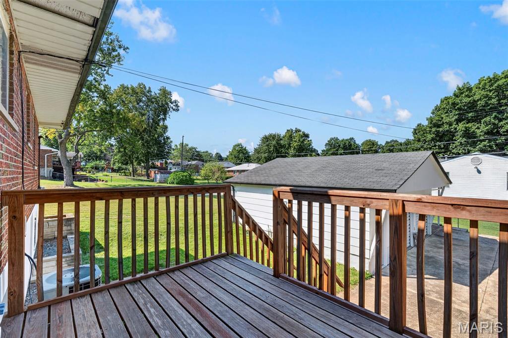 9835 Ione Lane