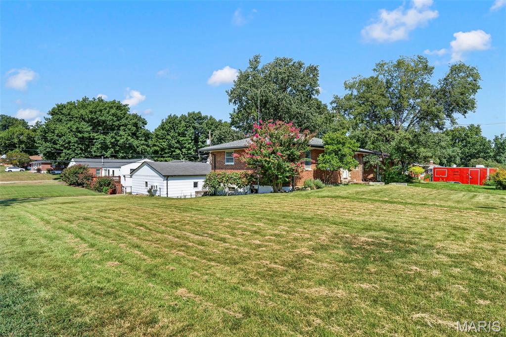 9835 Ione Lane