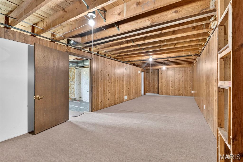 9835 Ione Lane