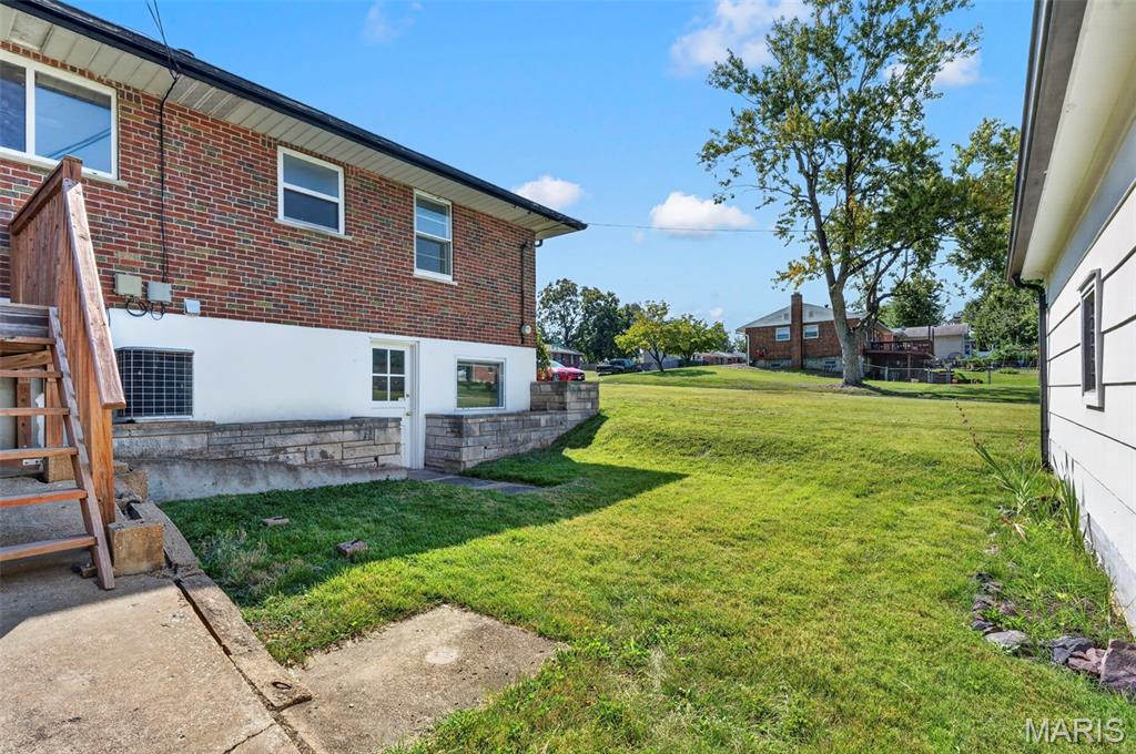 9835 Ione Lane