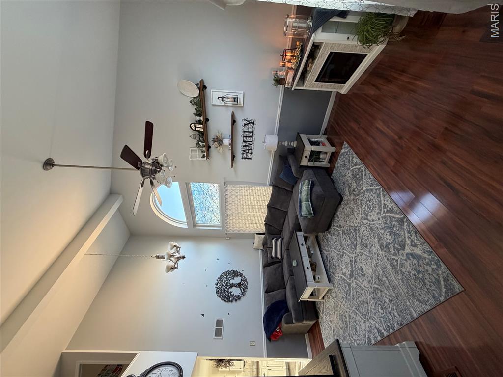 3089 Valley Oaks Drive