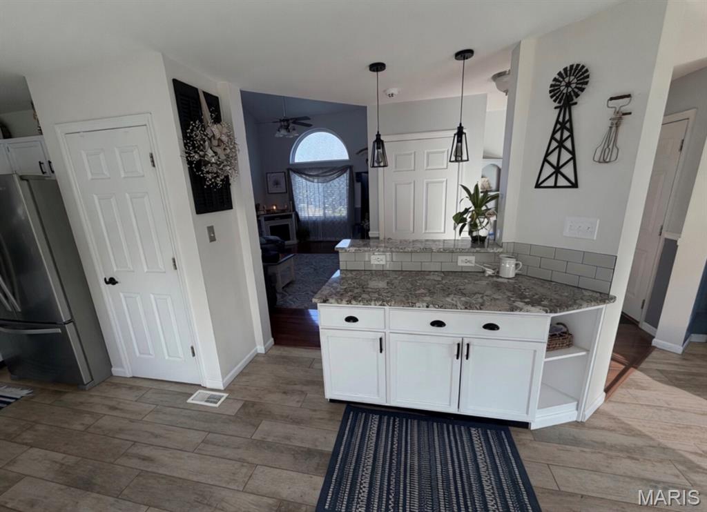 3089 Valley Oaks Drive