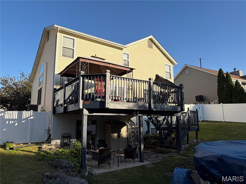 3089 Valley Oaks Drive