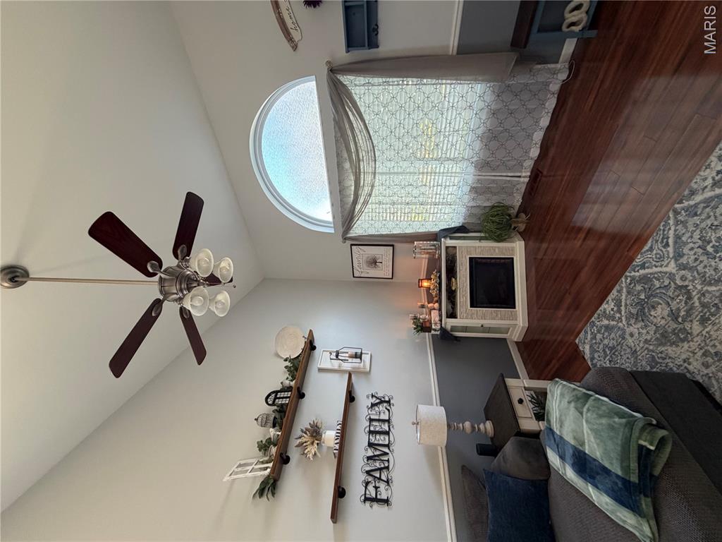 3089 Valley Oaks Drive