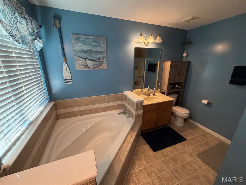 3089 Valley Oaks Drive