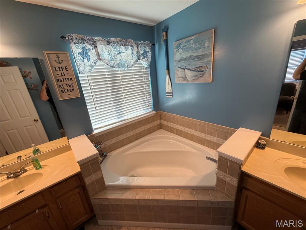 3089 Valley Oaks Drive
