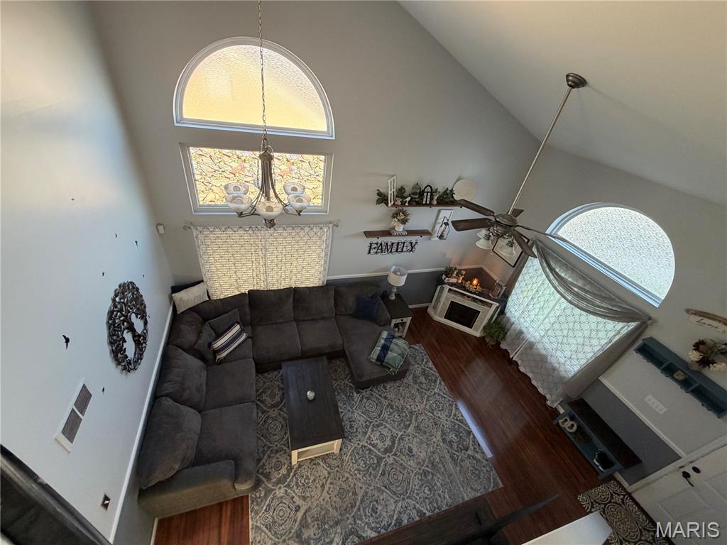 3089 Valley Oaks Drive