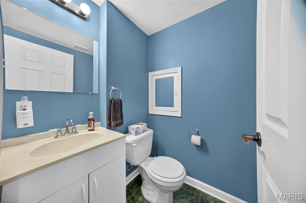 404 Silver Maple Court