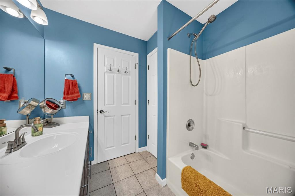 404 Silver Maple Court