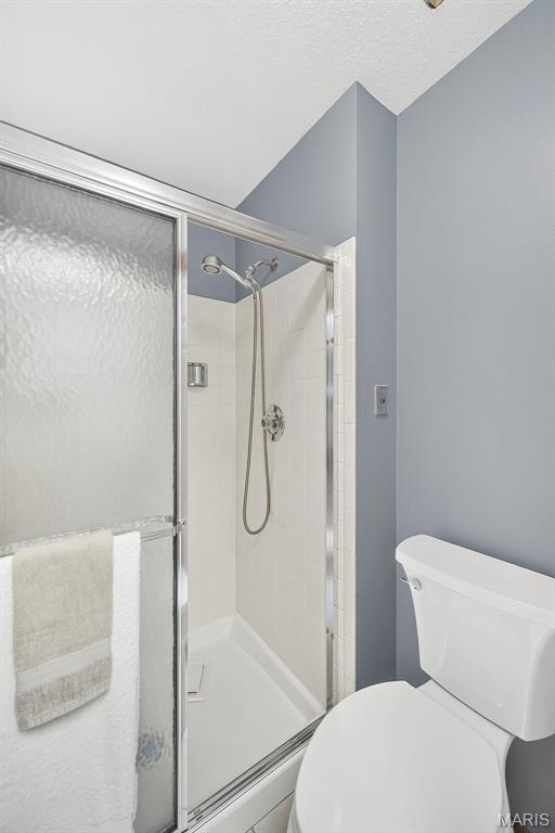 1122 Majestic Drive