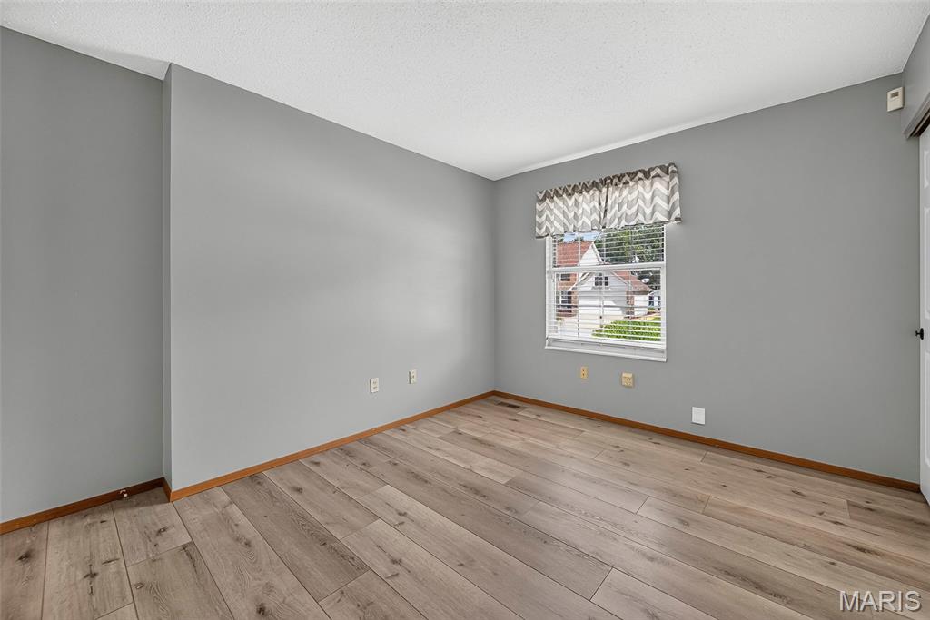 1122 Majestic Drive
