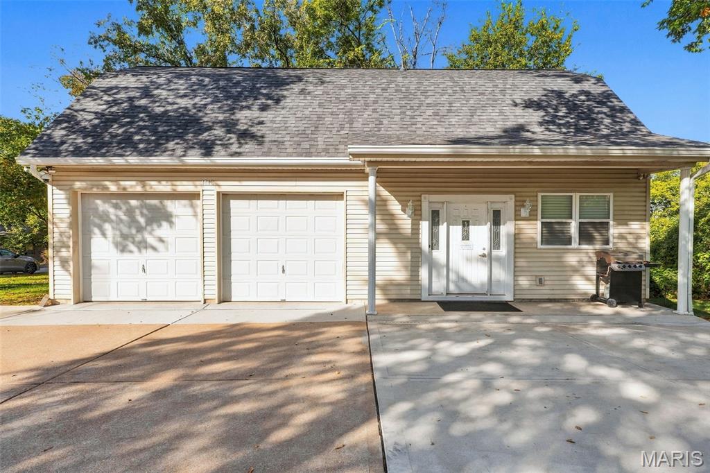 1418 Scenic Drive