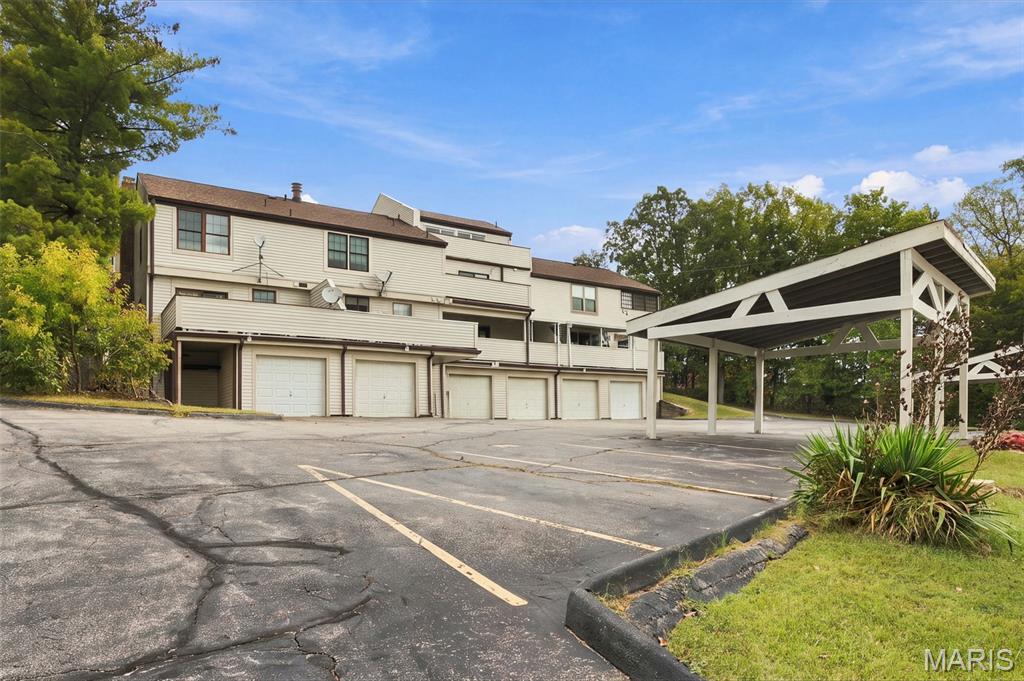 9718 Raintree Village Drive Unit: 3D