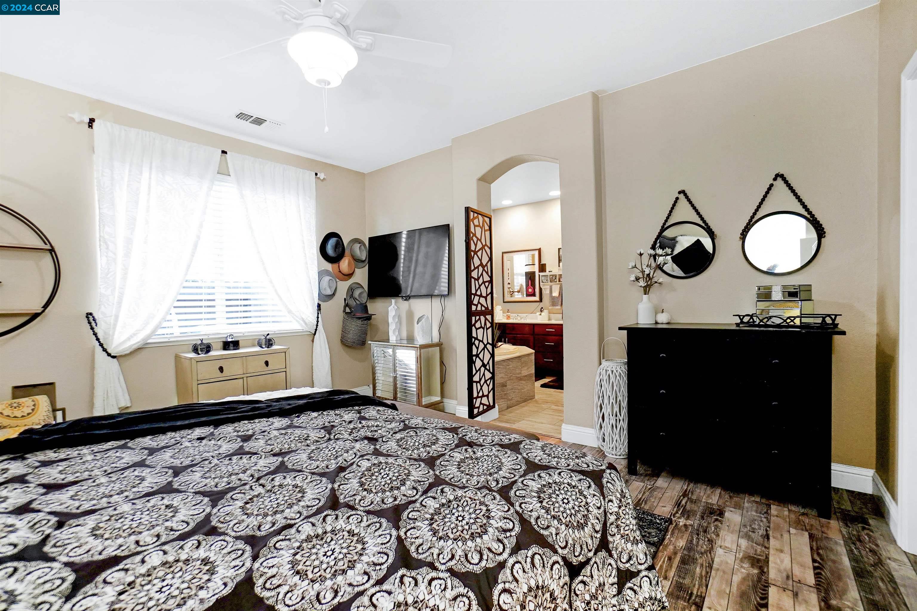 36 Grand Canyon Cir