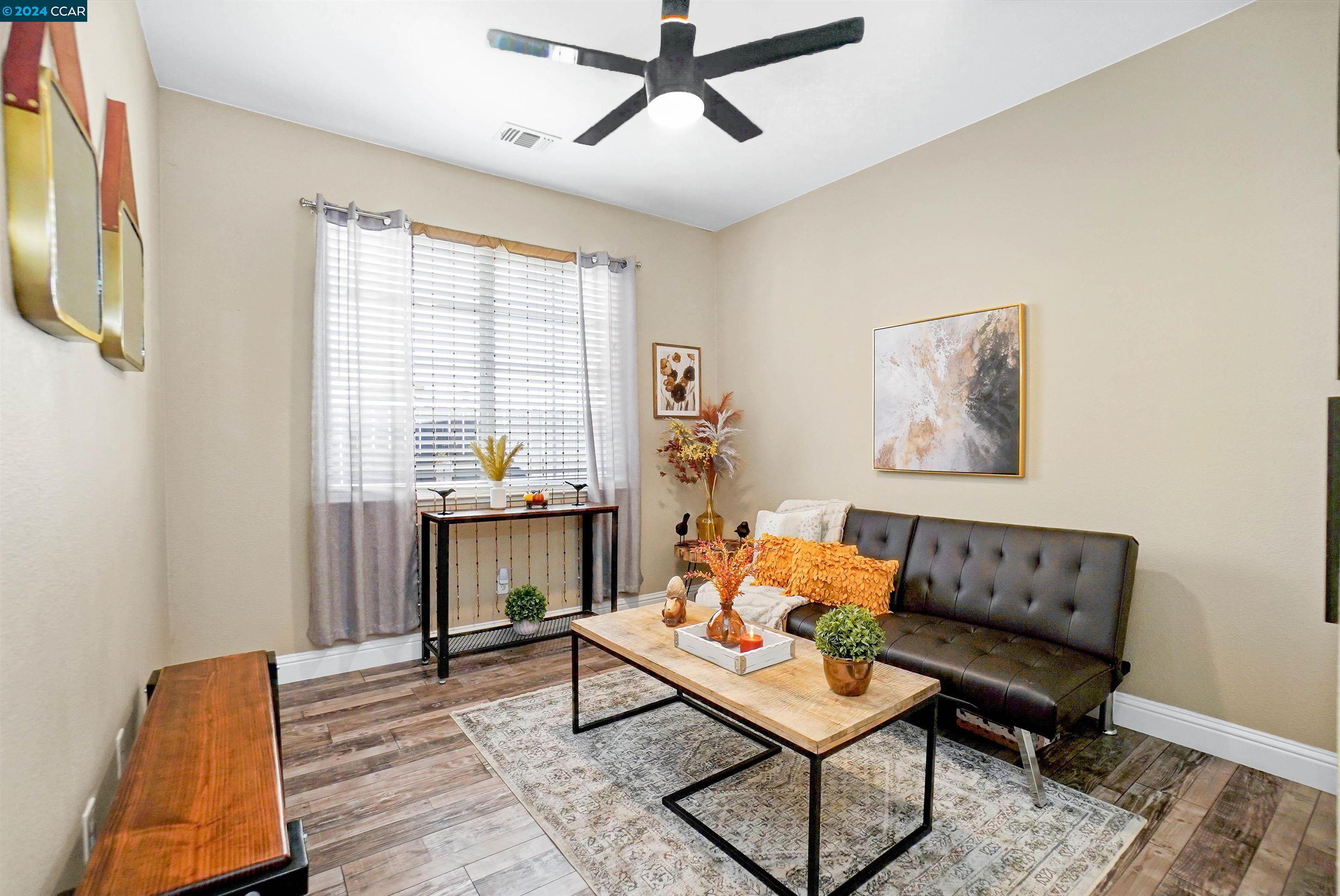 36 Grand Canyon Cir