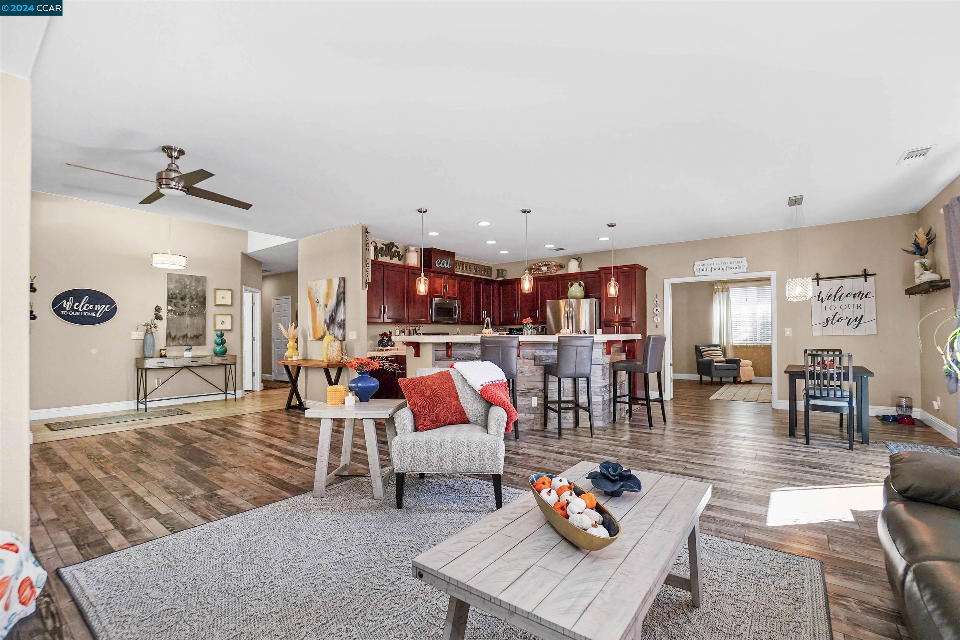 36 Grand Canyon Cir