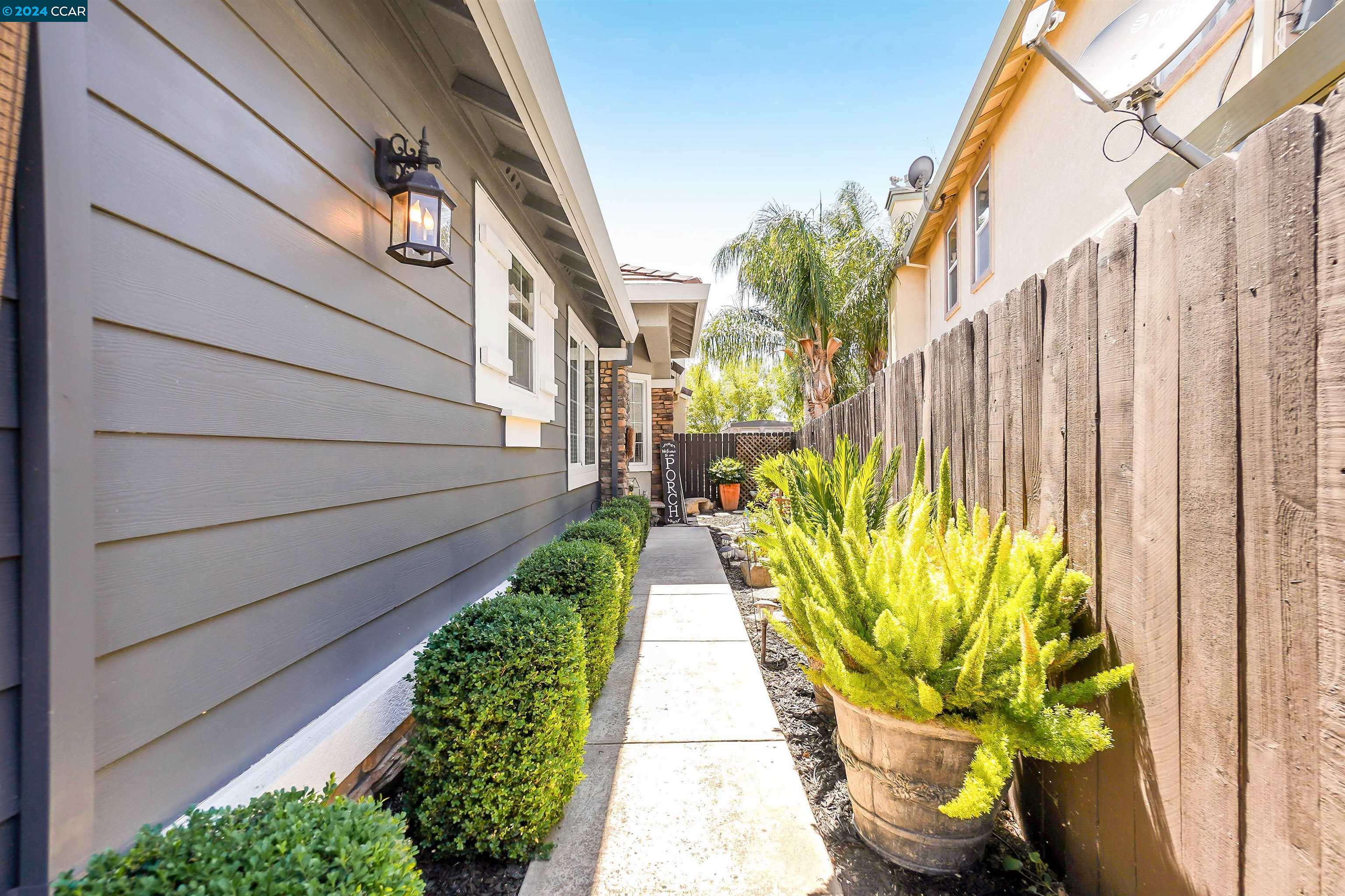 36 Grand Canyon Cir