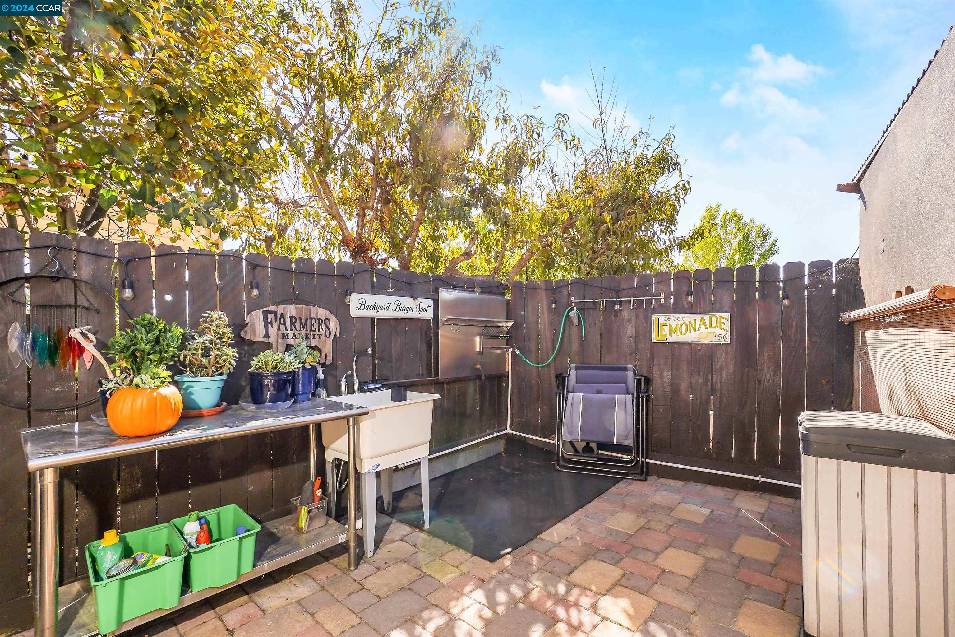 36 Grand Canyon Cir