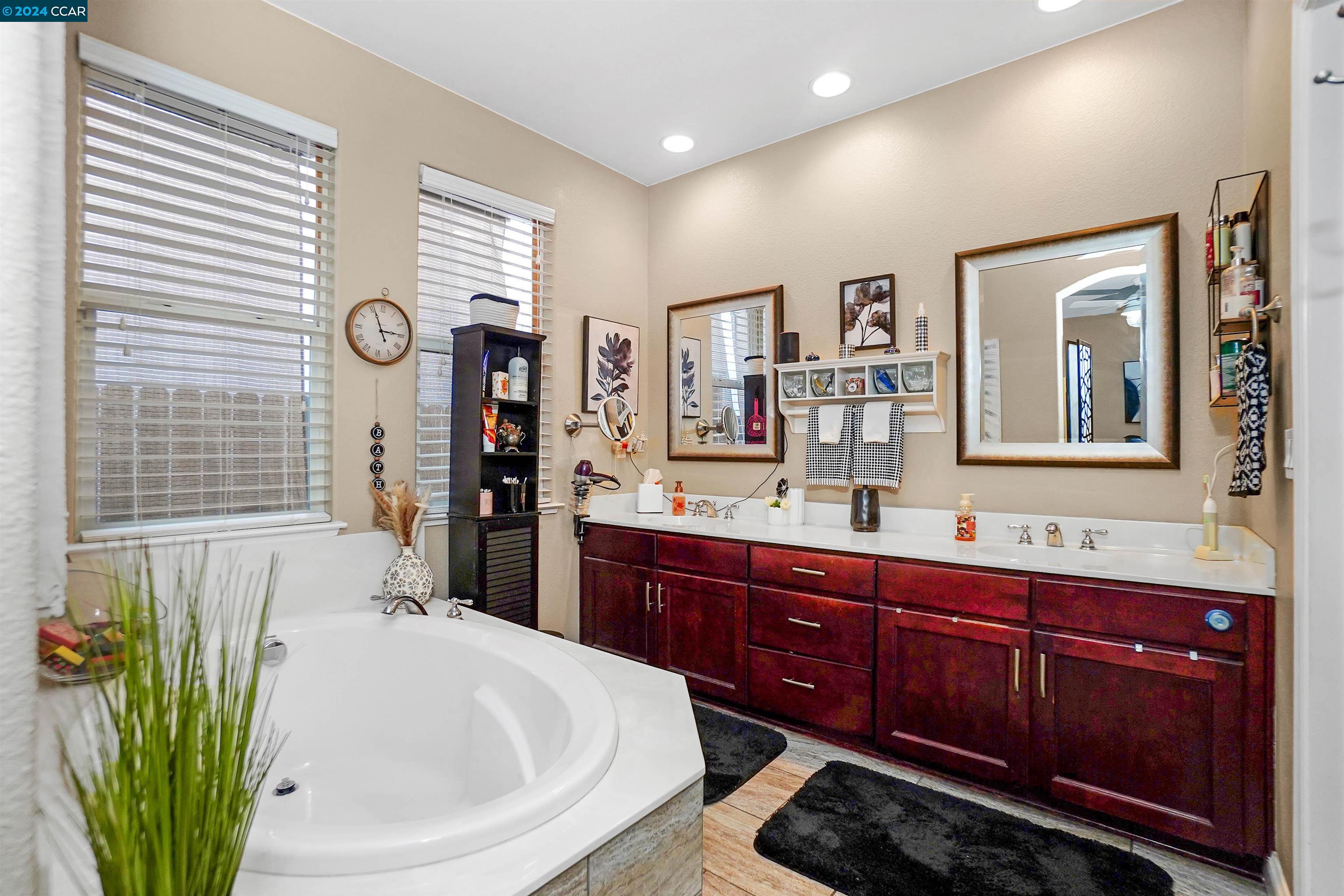 36 Grand Canyon Cir