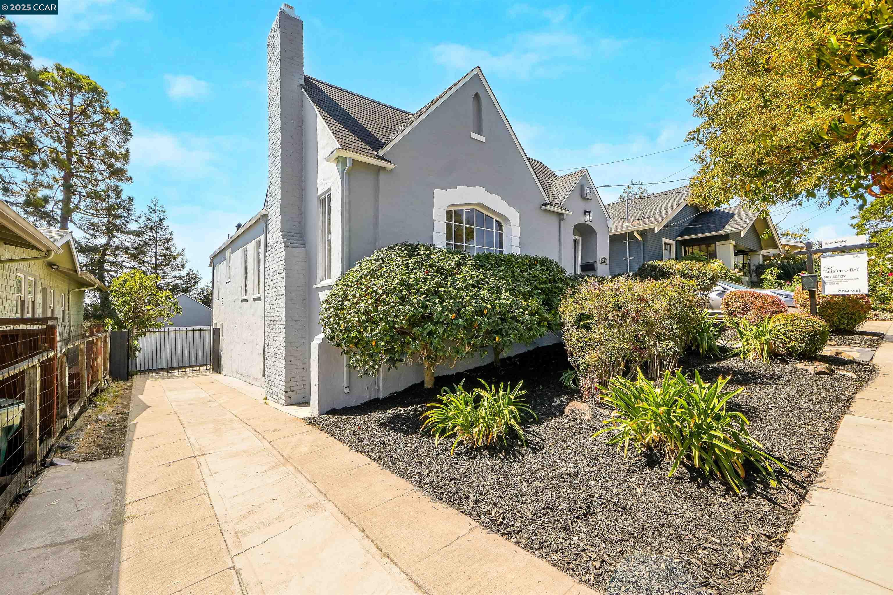 2501 Scenic Ave