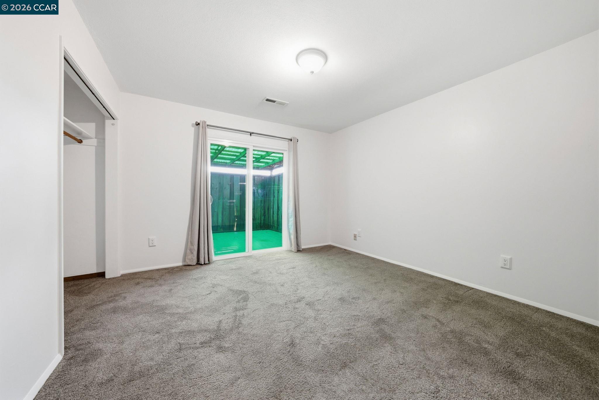 1930 Sunshine Dr