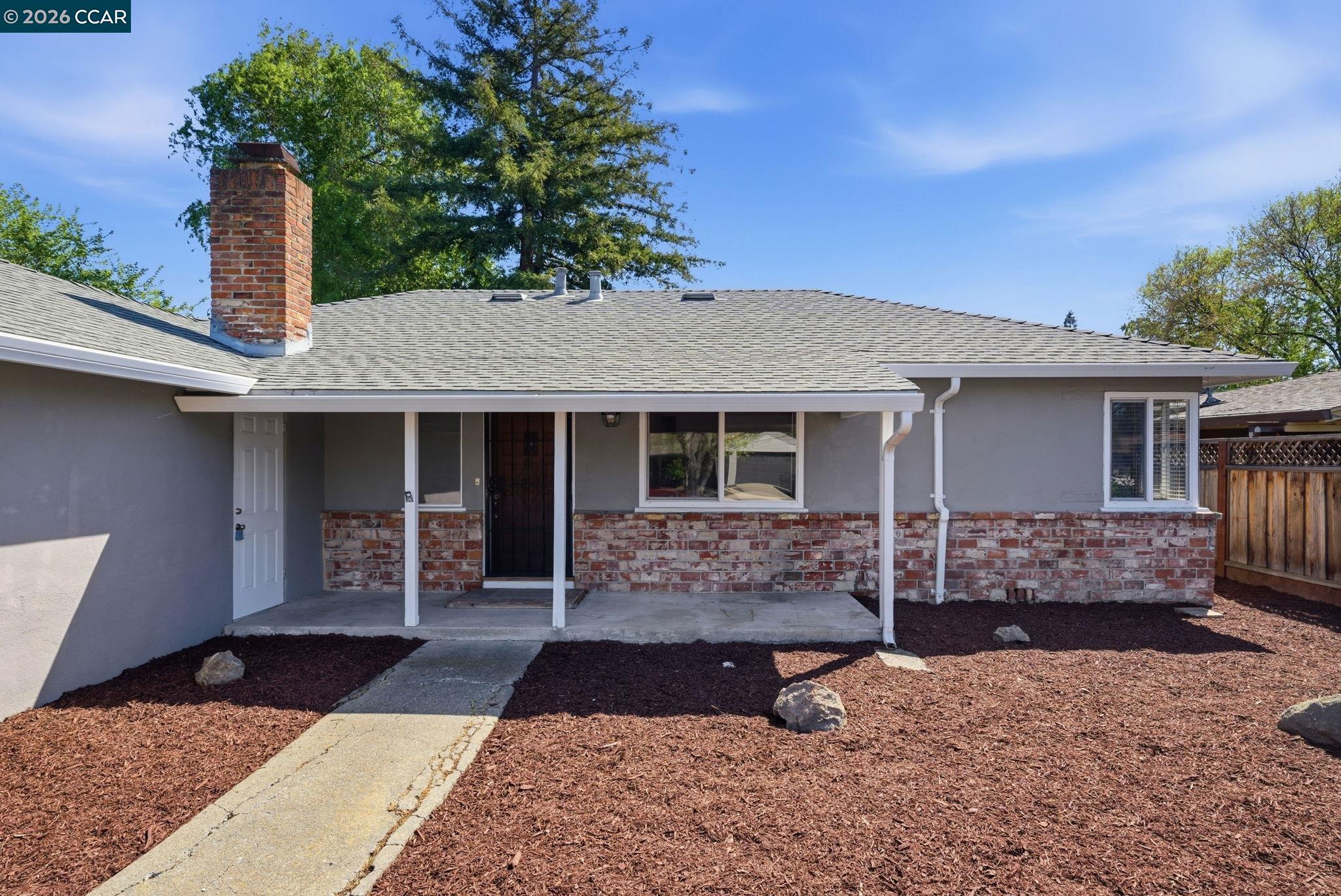 1930 Sunshine Dr
