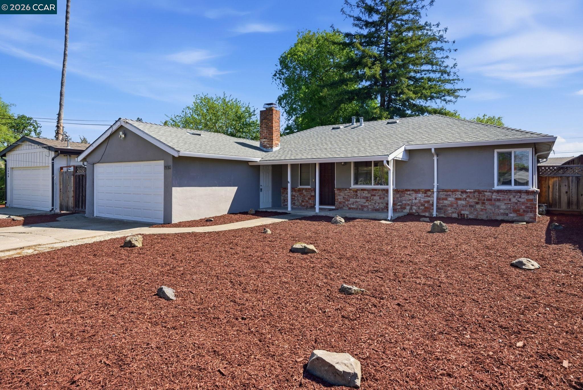 1930 Sunshine Dr