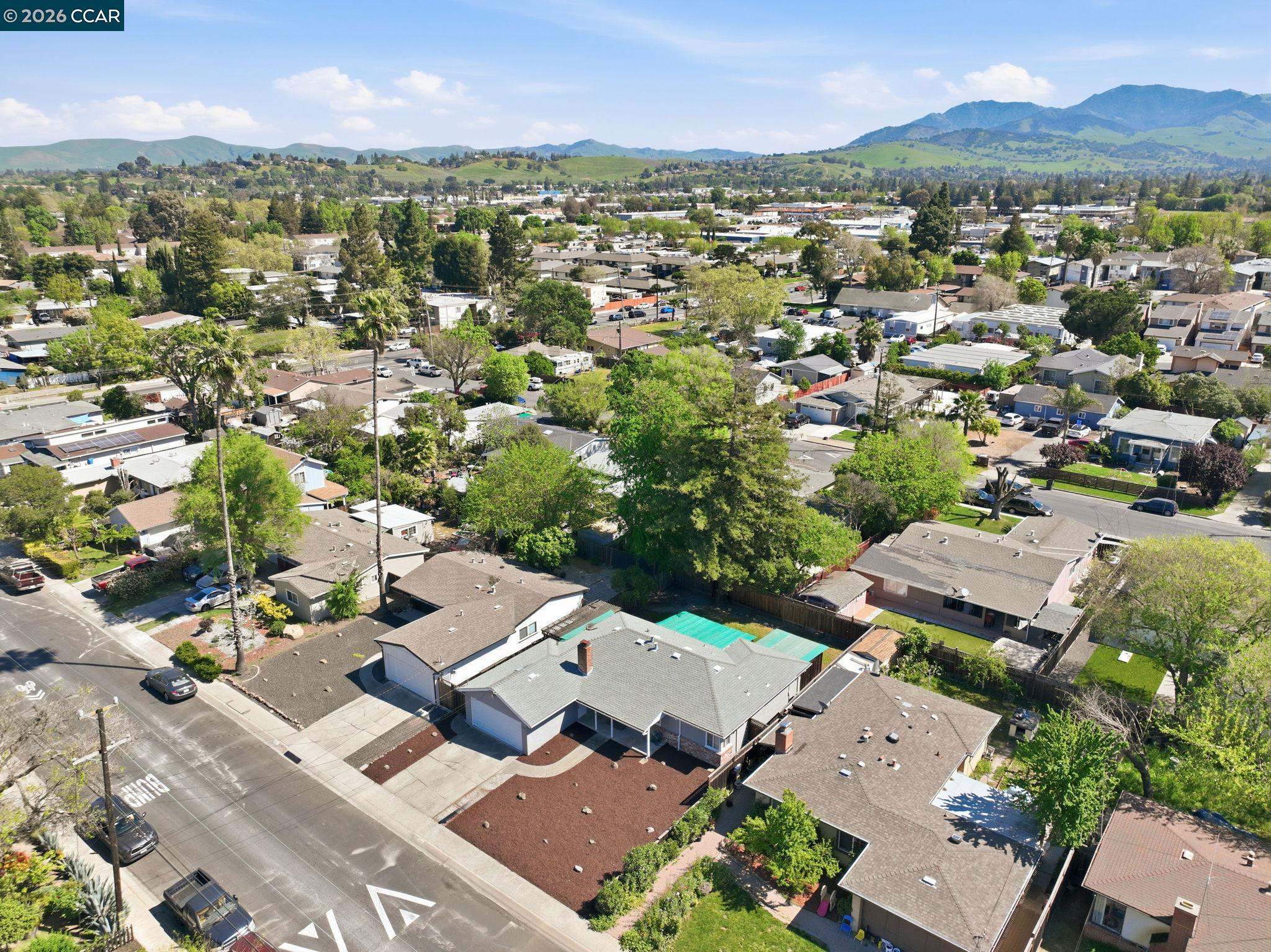 1930 Sunshine Dr
