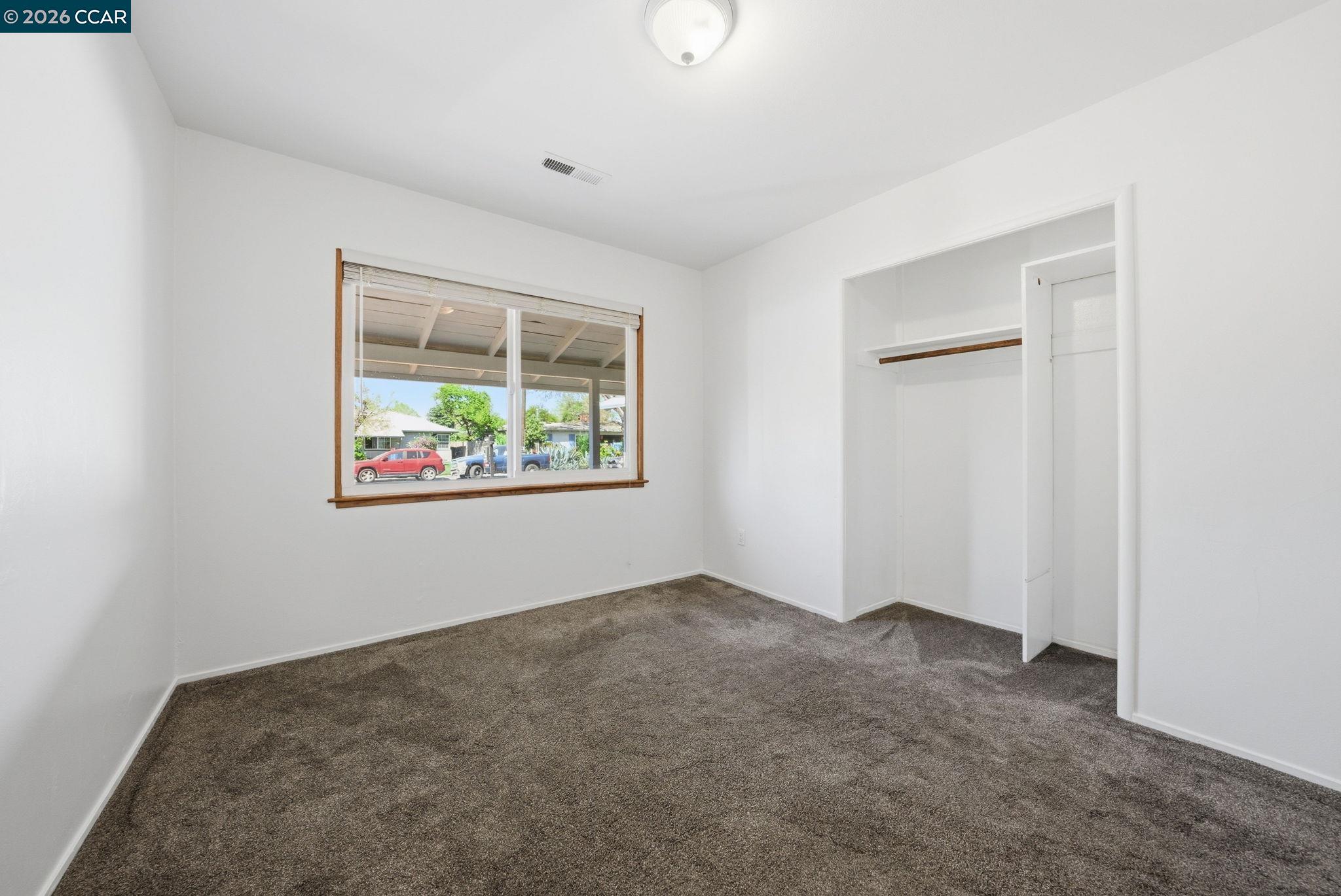 1930 Sunshine Dr