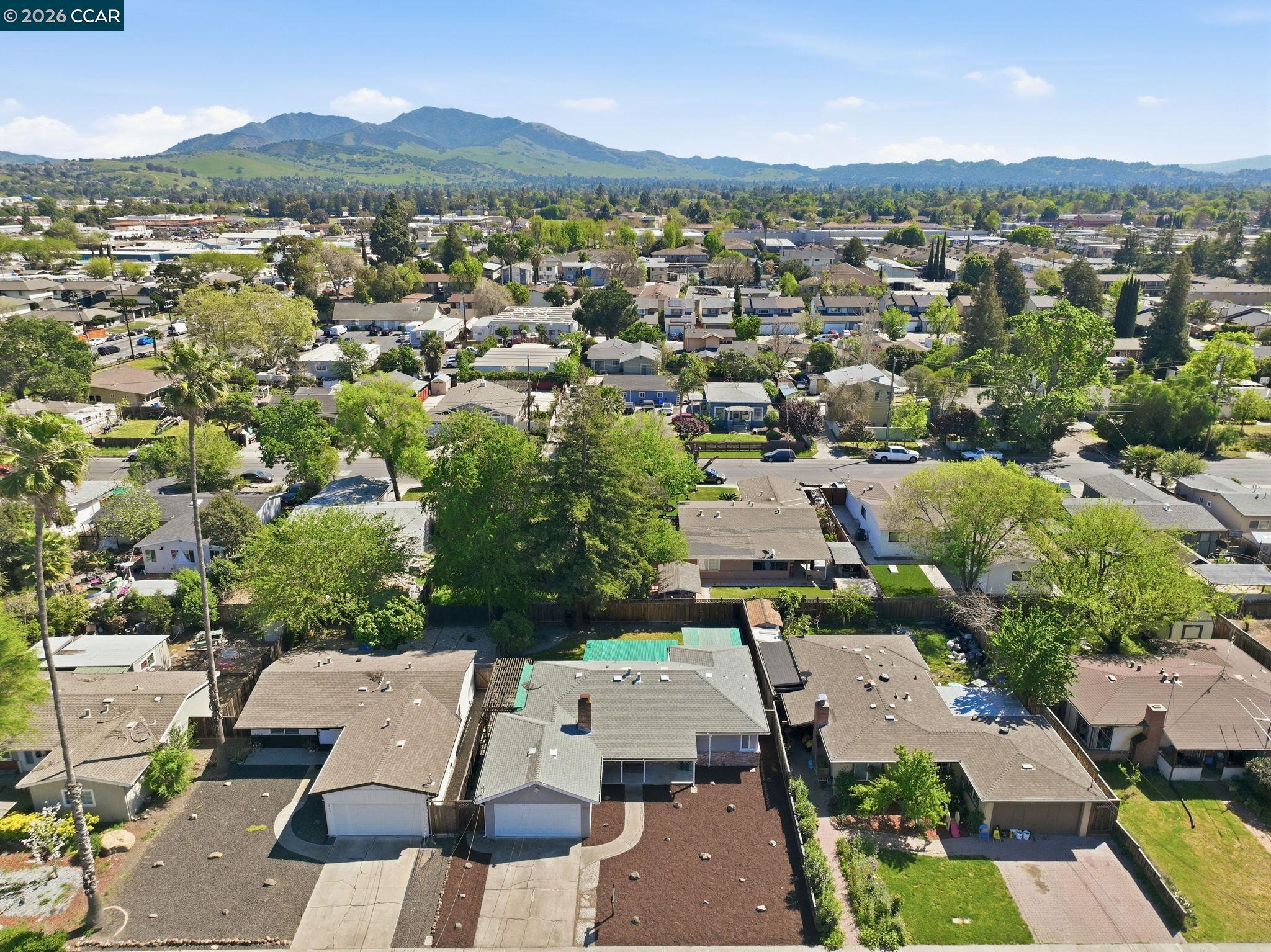 1930 Sunshine Dr
