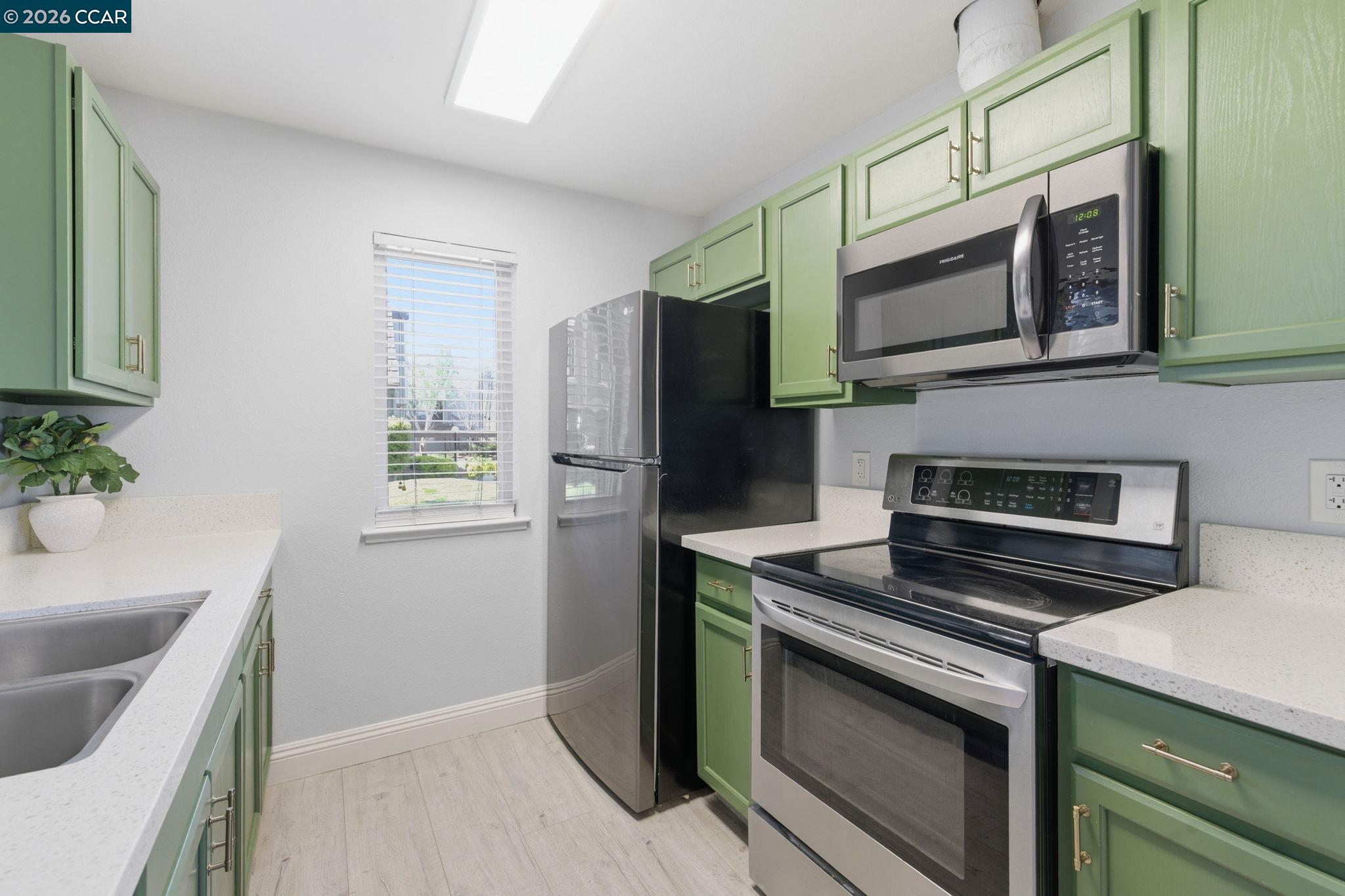 102 Luna Grande Cir # 5