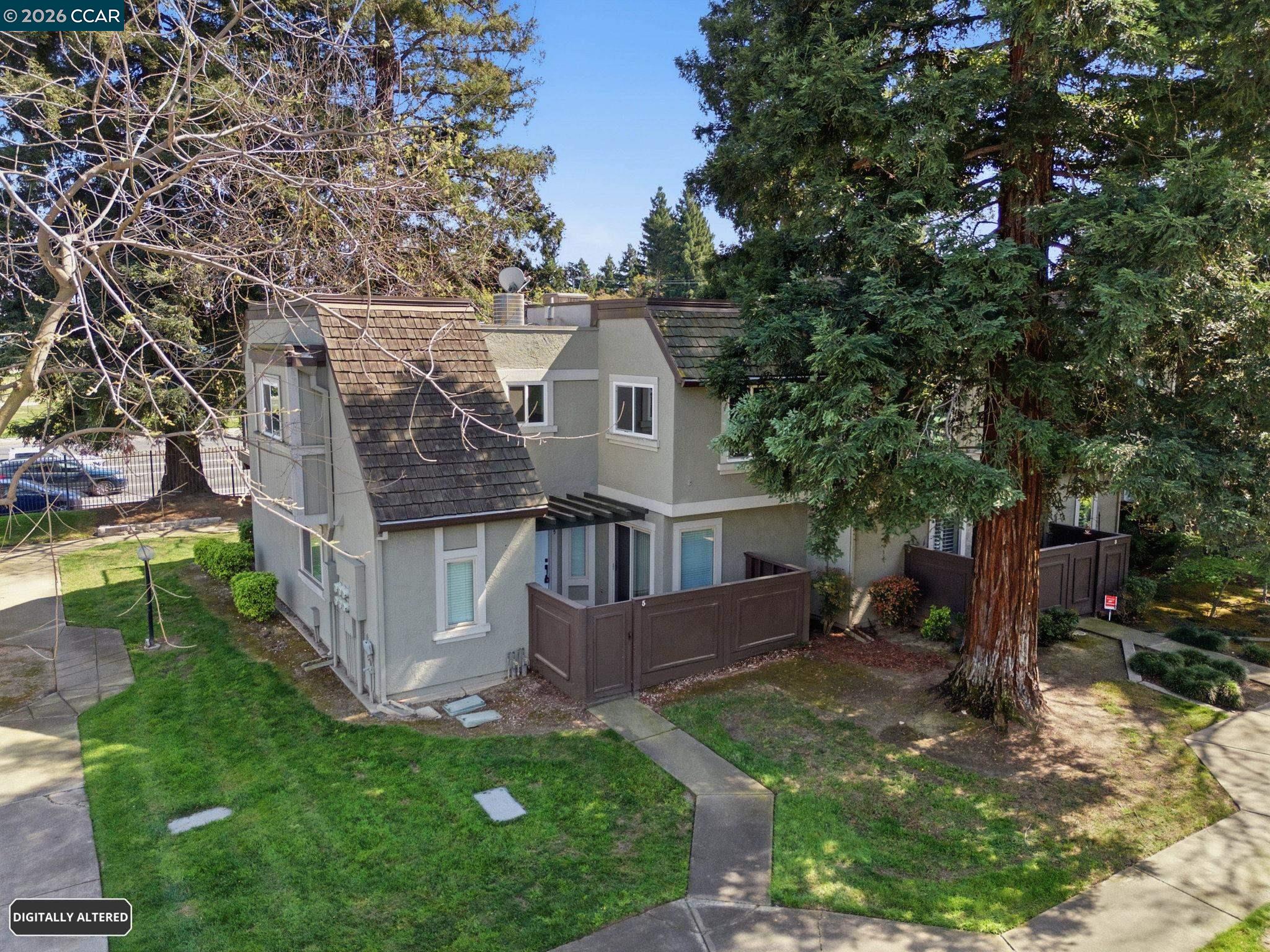 102 Luna Grande Cir # 5