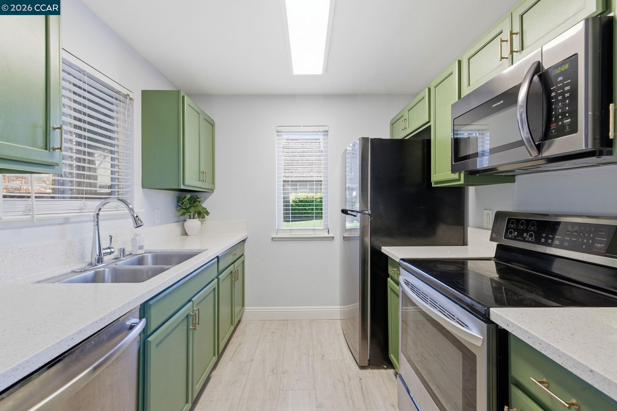 102 Luna Grande Cir # 5