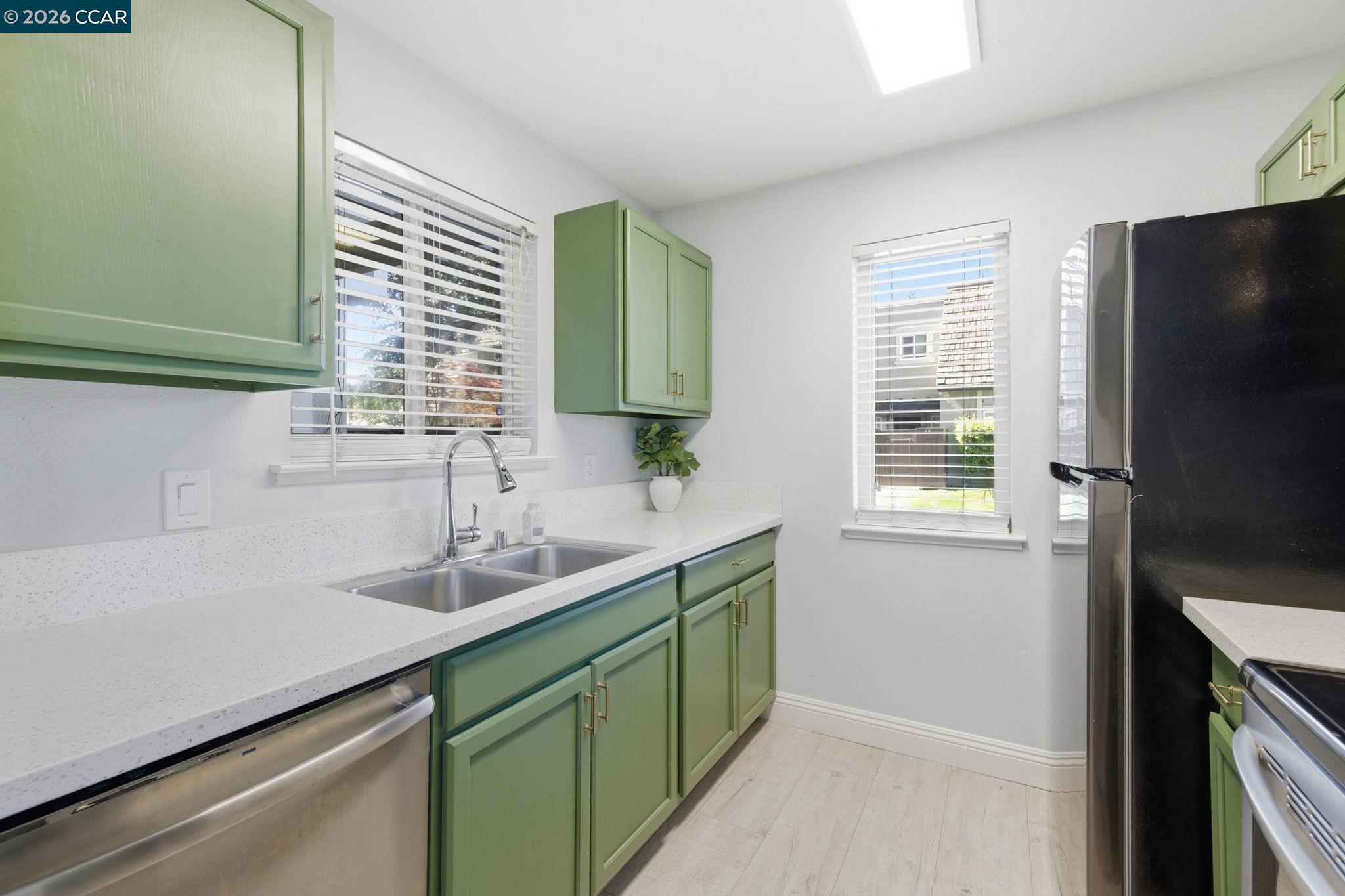 102 Luna Grande Cir # 5