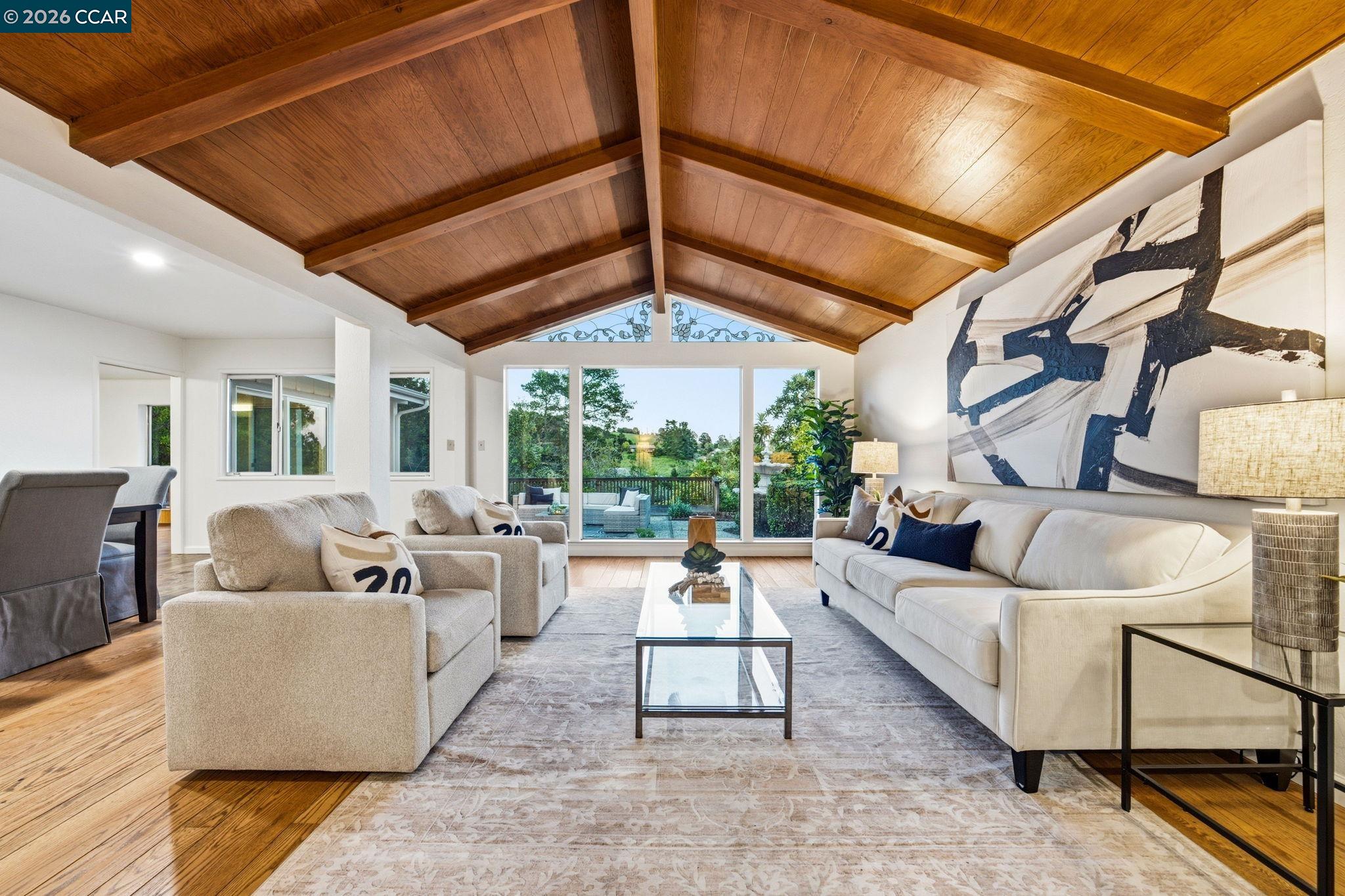 61 Sullivan Dr
