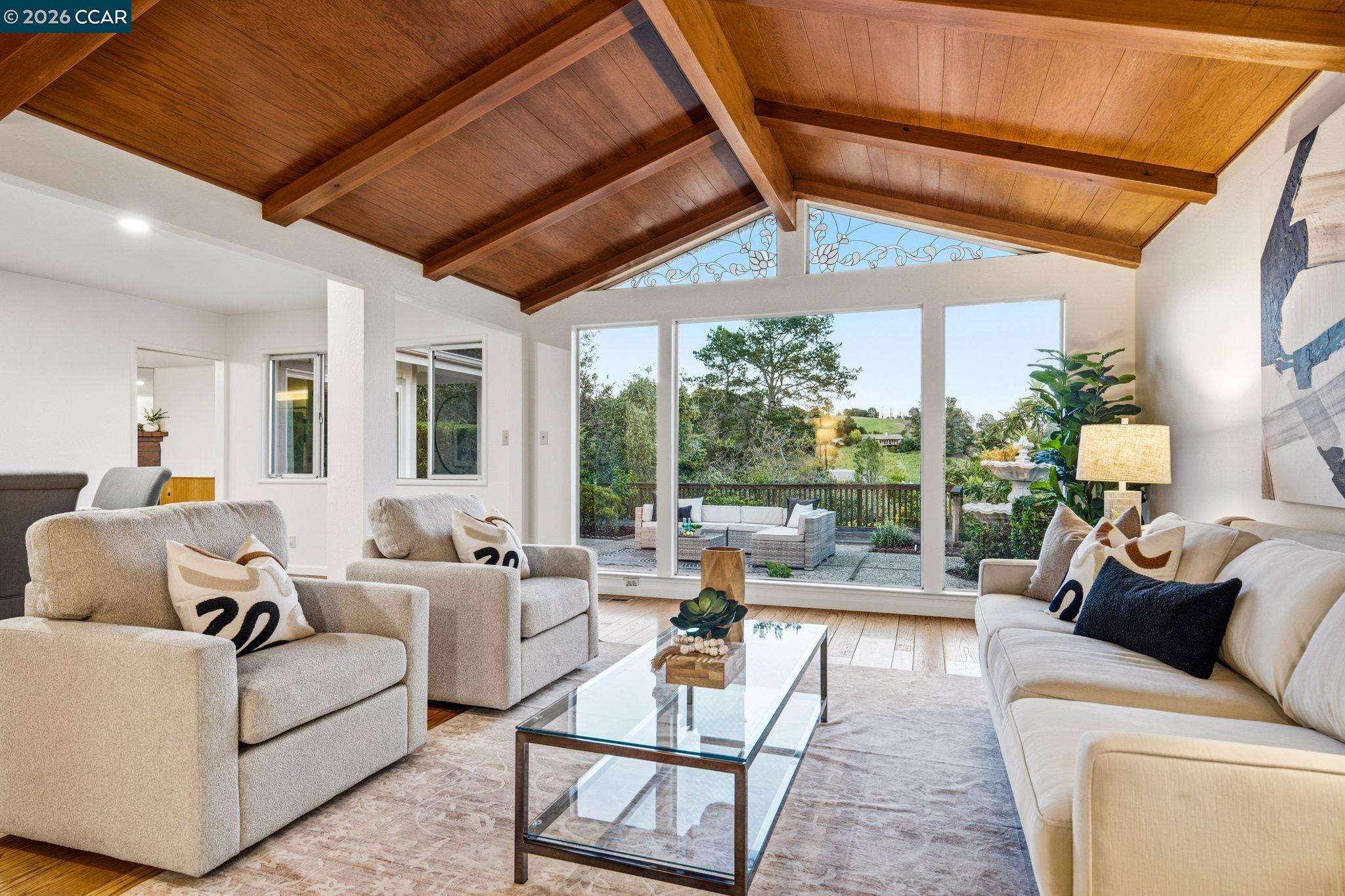 61 Sullivan Dr