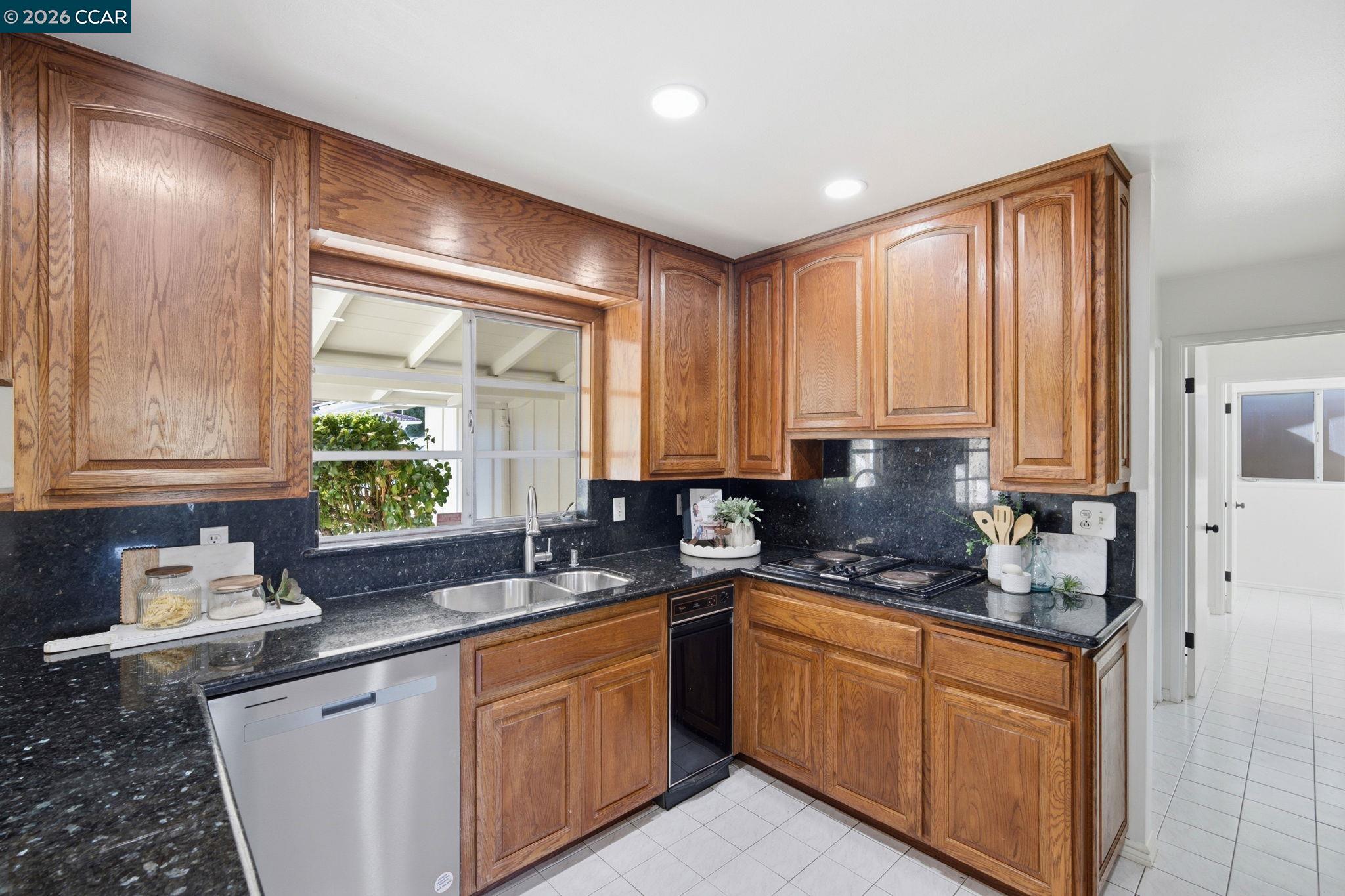 61 Sullivan Dr