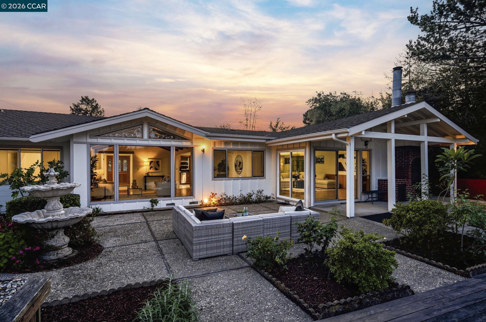 61 Sullivan Dr