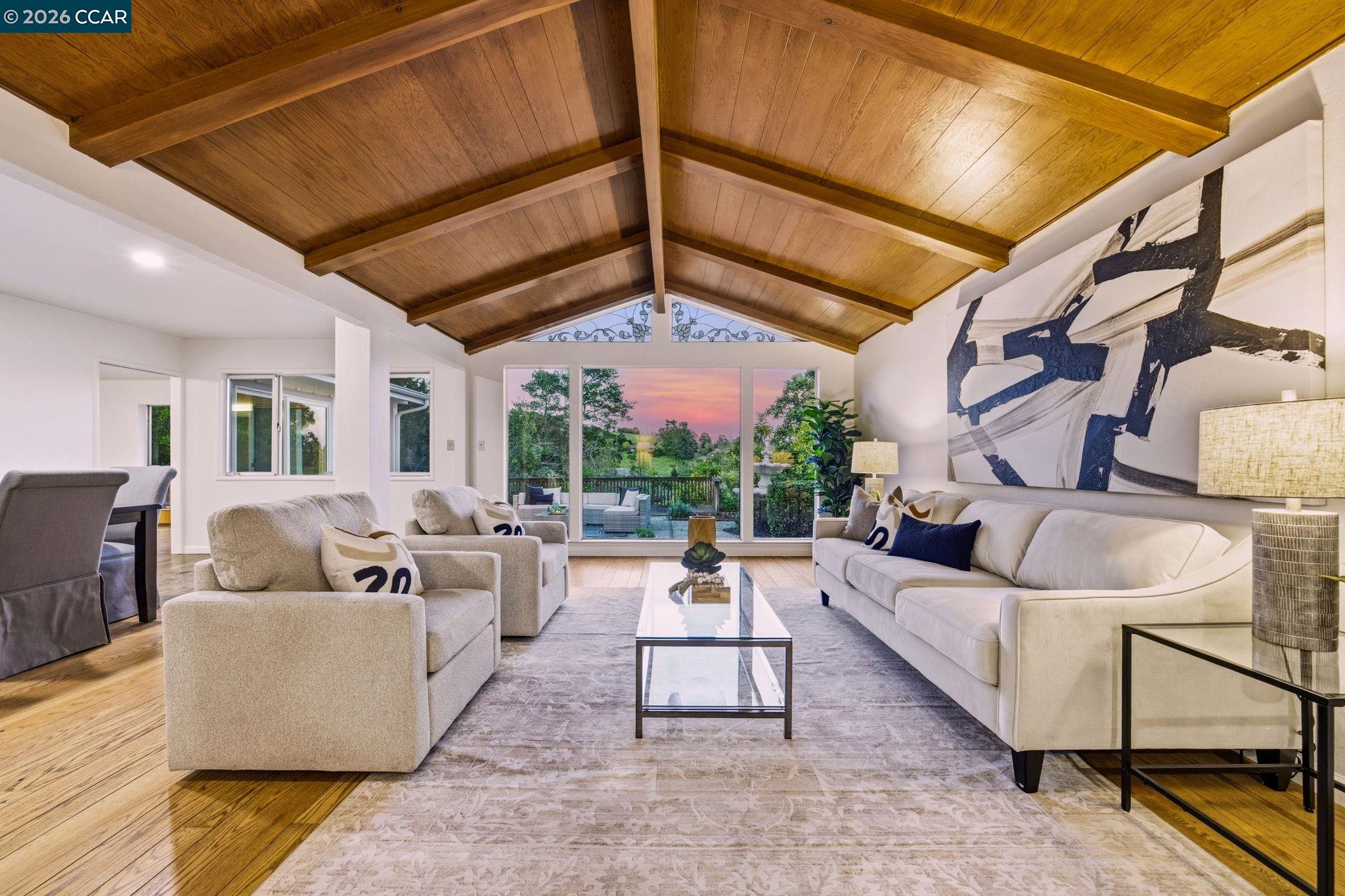61 Sullivan Dr