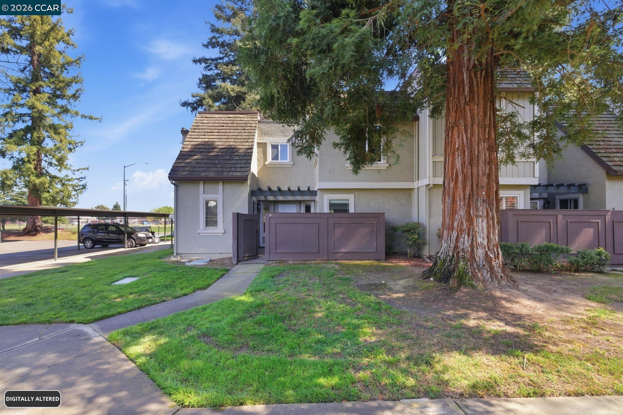 102 Luna Grande Cir # 5