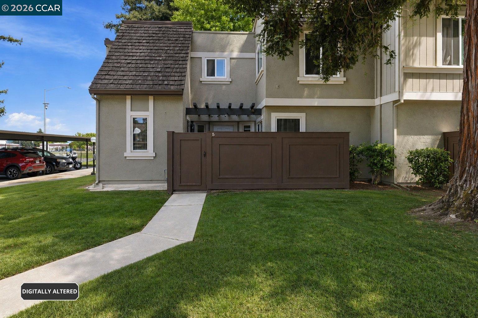 102 Luna Grande Cir # 5