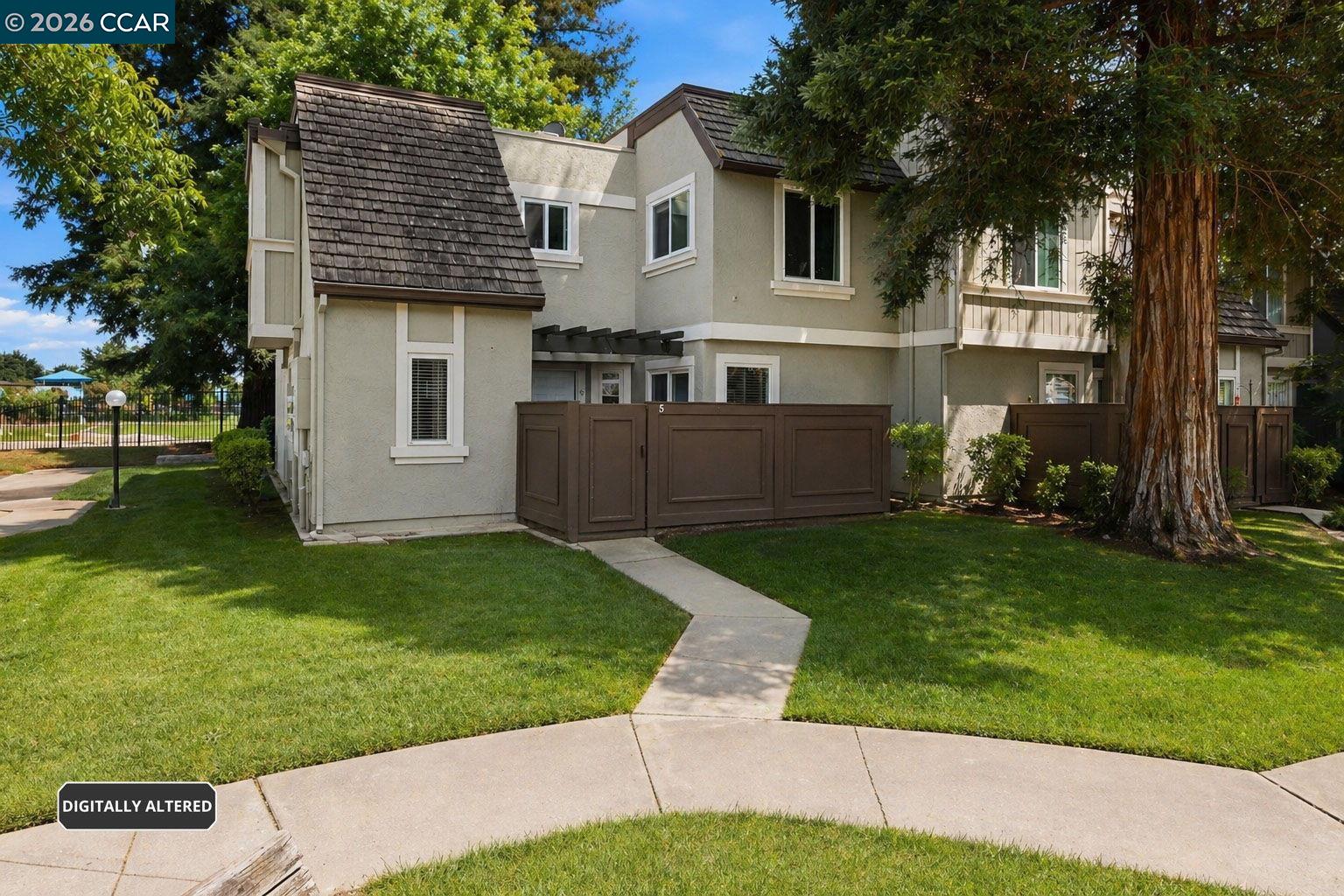 102 Luna Grande Cir # 5
