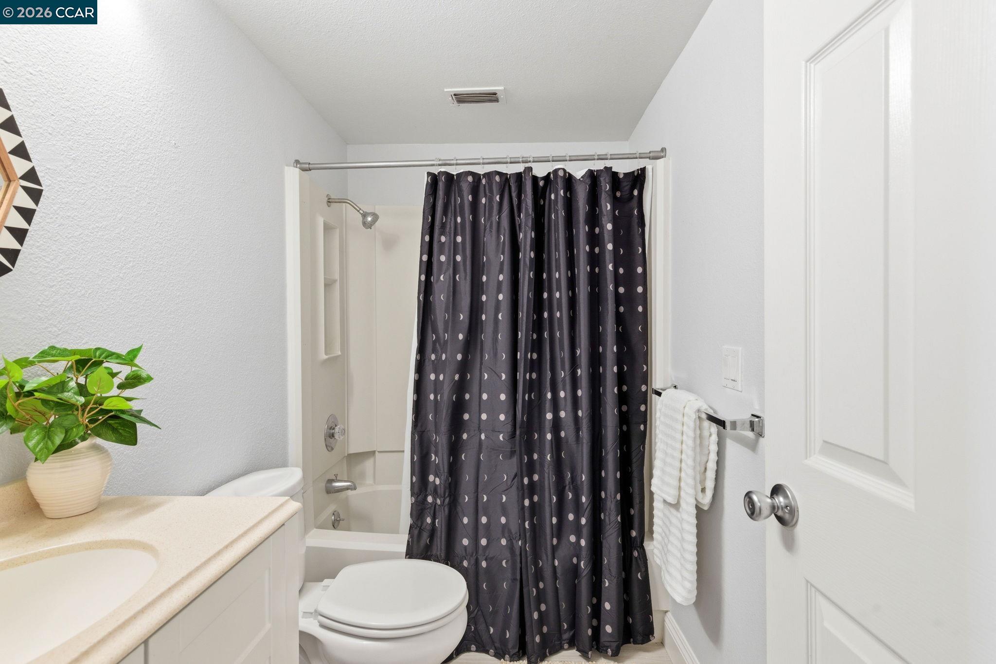 102 Luna Grande Cir # 5