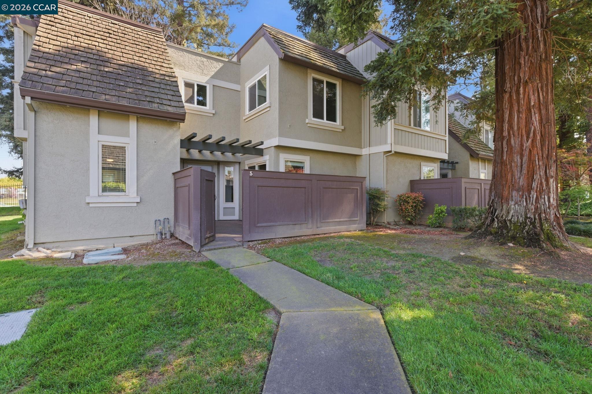 102 Luna Grande Cir # 5