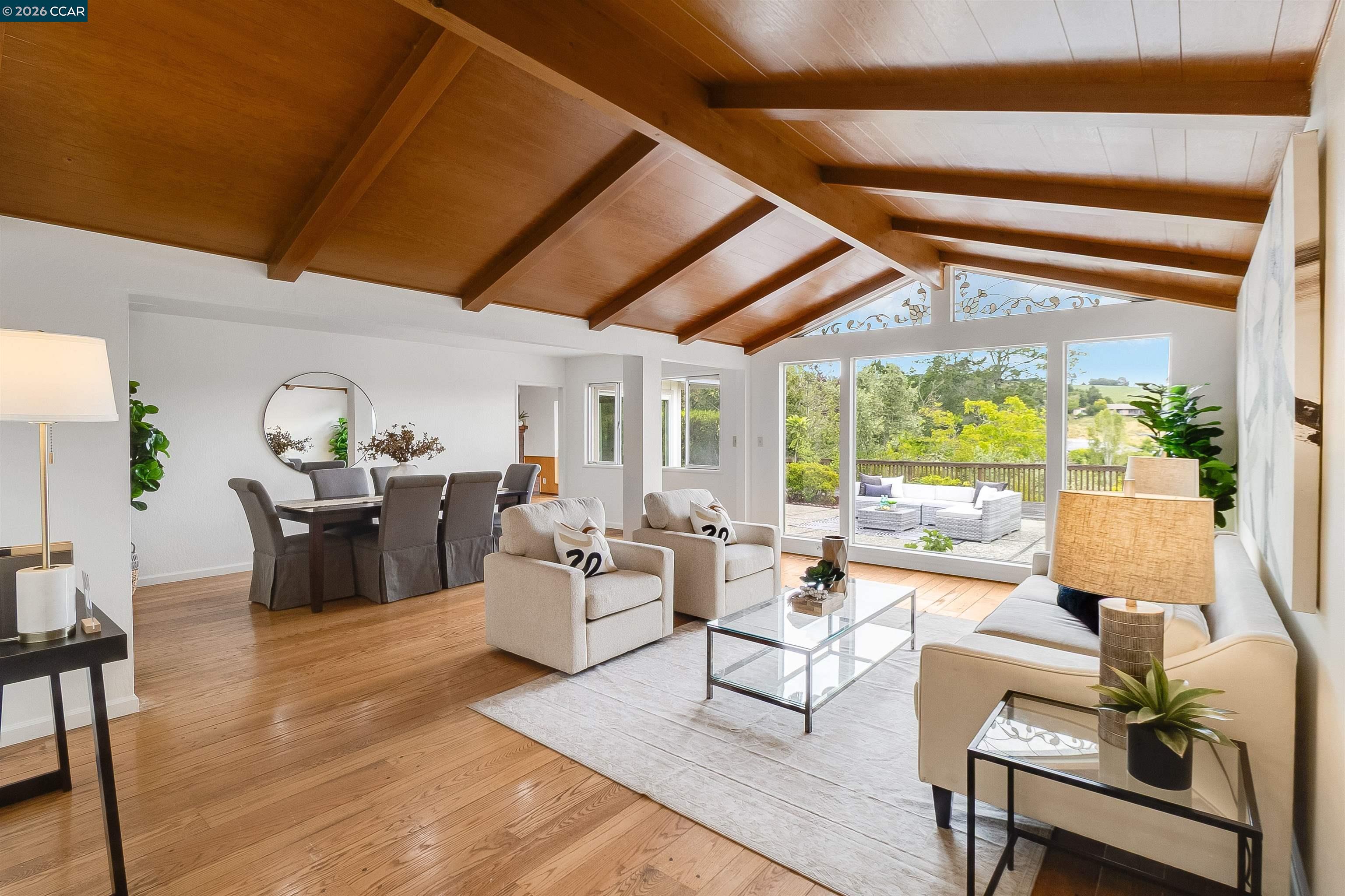 61 Sullivan Dr